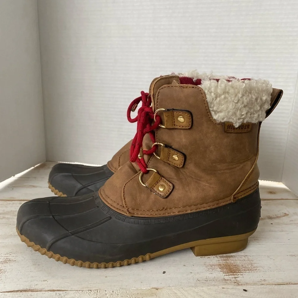 TOMMY HILFIGER duck boots faux fur preppy gorpcore streetwear brown sz 10 EUC
